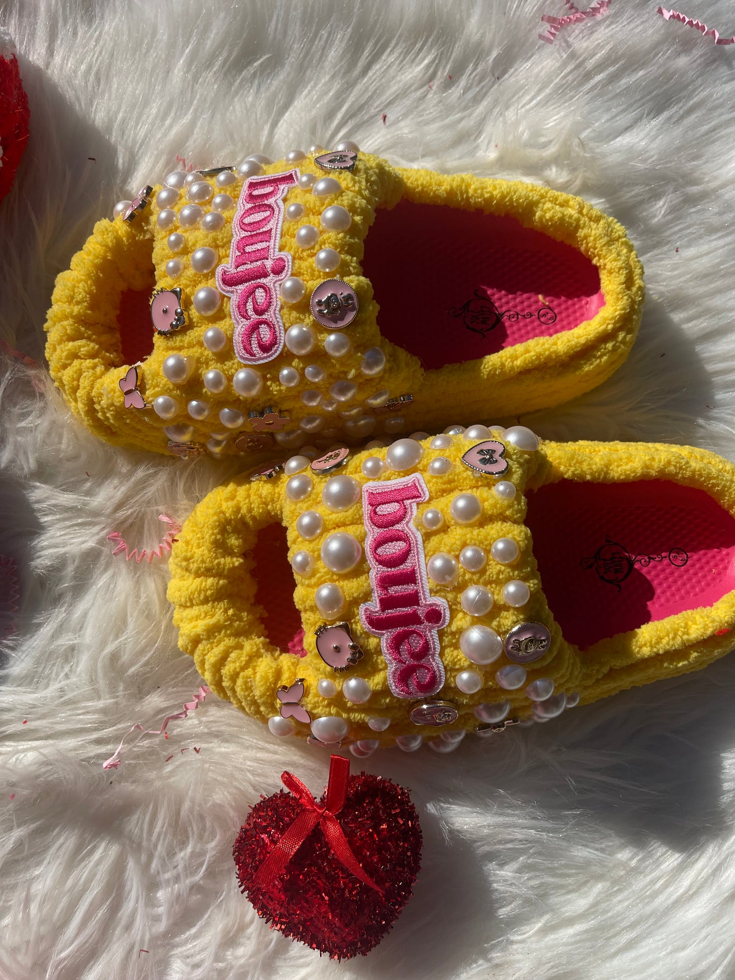 Boujee Starburst Pearl Slides