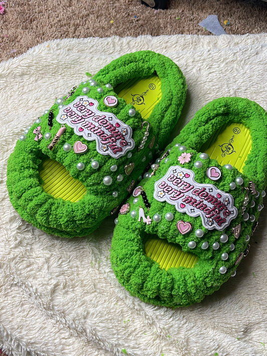 Very Mindful, Very Demure Chunky Junky Slides