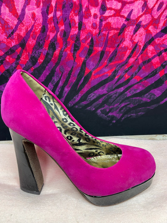 Lisha - VALENCIA COUTURE LLC (SEO) Gown Designer